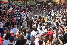 La quinta Entrada de Toros y Caballos de Segorbe dura más que el resto de días tras quedar rezagado un toro