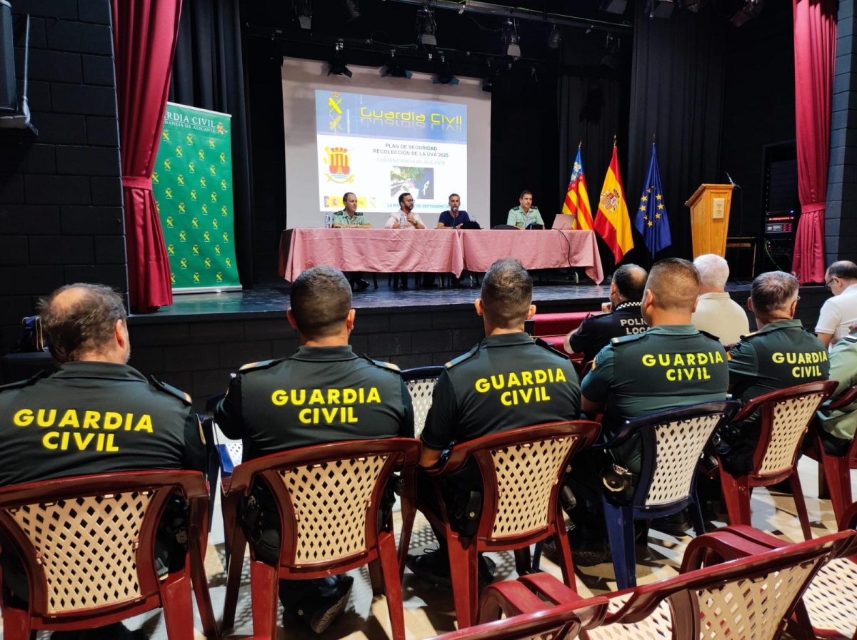 Un momento de la presentación del operativo de vigilancia. - 