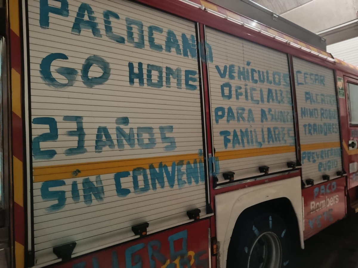 Vuelve el conflicto en Bomberos: los altos cargos siguen con mejoras salariales, pese a vencer el plazo de dos años 