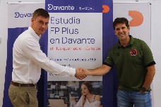 El Jimbee recibe al Peñíscola con la novedad de Fran Cortés y la idea de "volver a construir"