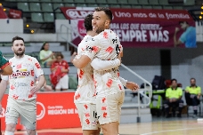 ElPozo vence al Noia con autoridad y firme en defensa para seguir su progresión