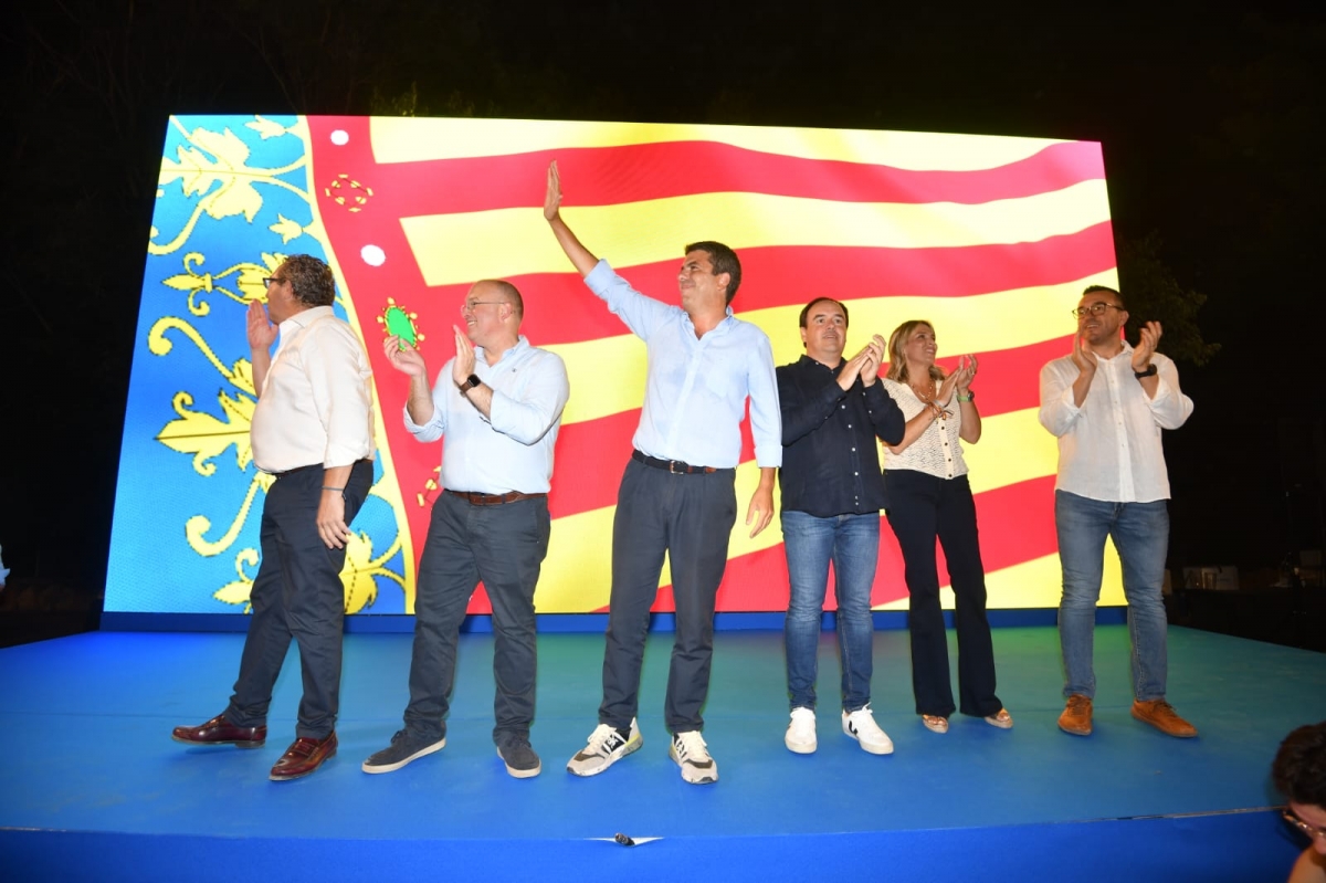 Tellado da oxígeno a Mazón: 