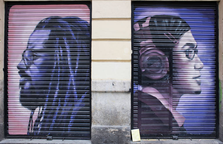 El Ayuntamiento de València invita a diez artistas urbanos a intervenir en las persianas de Ruzafa 