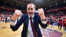 Sito Alonso prolonga su vínculo como entrenador del UCAM CB hasta 2028