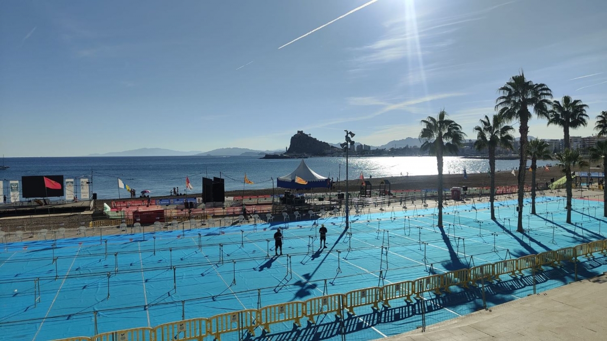 Águilas acoge el Campeonato de España con unos 2.000 triatletas en competición