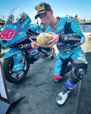 David Alonso suma su noveno triunfo y podría ser campeón en Japón