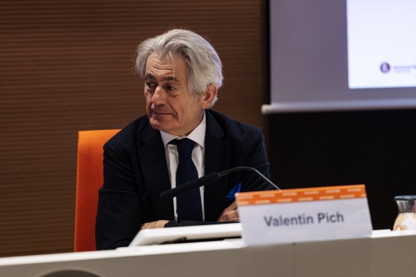 El Consejo de Economistas insta a tener déficit cero, tras pedir Junts más margen para Cataluña