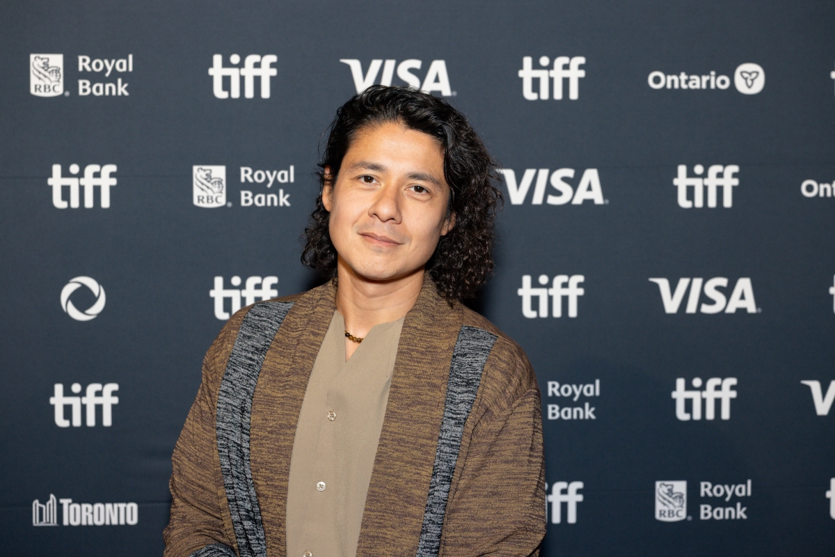 El valenciano Joecar Hanna triunfa en el Festival de Toronto con ‘Talk Me’, un corto que explora sexo e intimidad