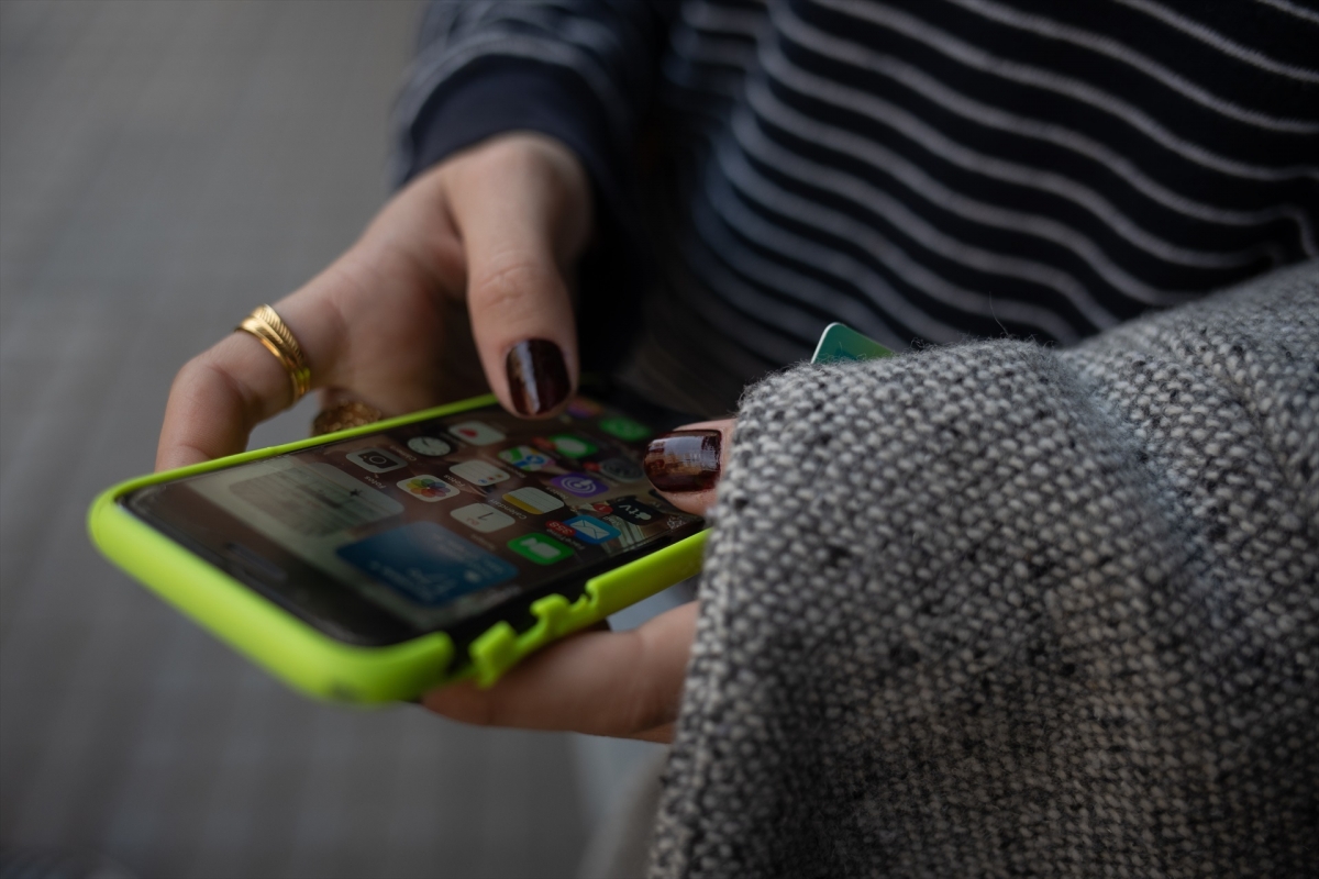 La Generalitat lanza una campaña para concienciar sobre la importancia de luchar contra el ciberacoso