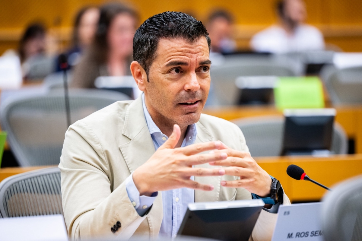 Bruselas aprueba una enmienda del socialista murciano Marcos Ros para destinar fondos europeos a la desalación 