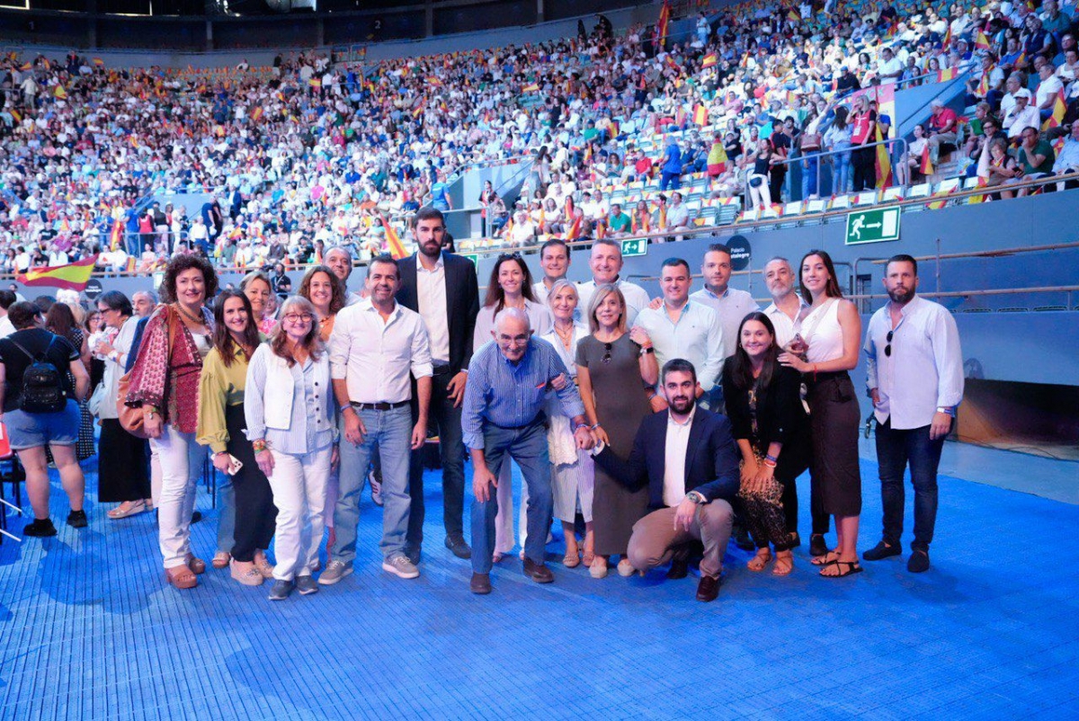 Antelo reivindica a Vox como alternativa a PSOE y PP en el 