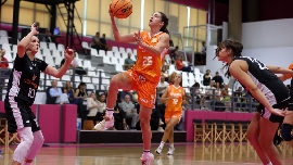 Valencia Basket firma pleno de victorias y acaba campeón de la Copa de Atenas 