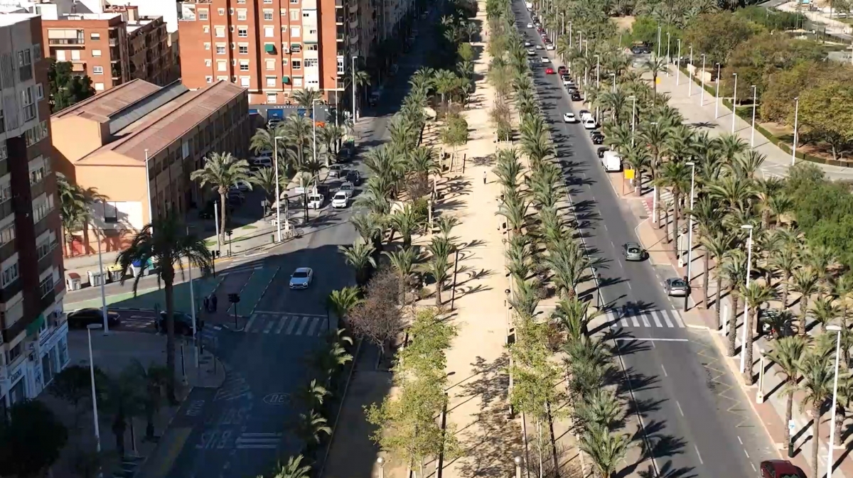 Recorrido del trazado del E-Tram a vista de dron - - AP