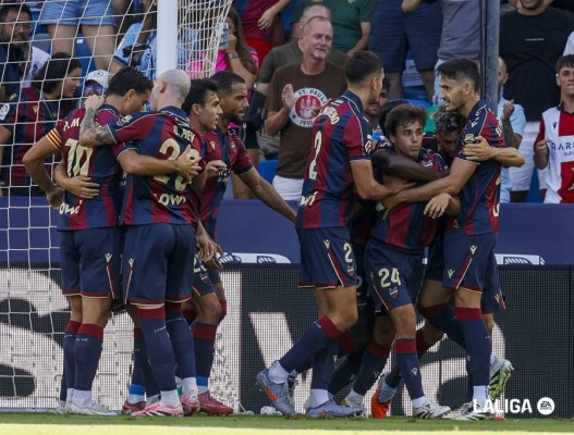 El Levante UD suma su primer punto de la temporada