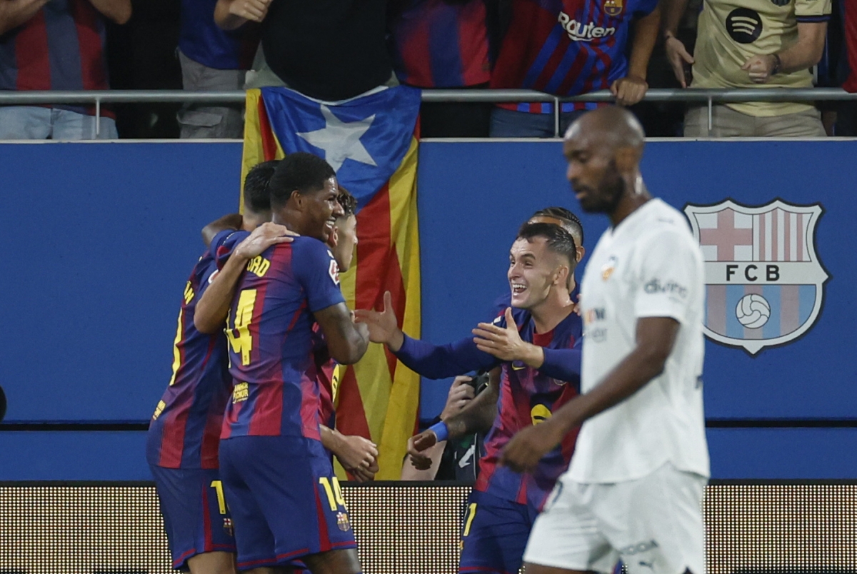 El Barça endosa un 'set' al Valencia CF de Corberán