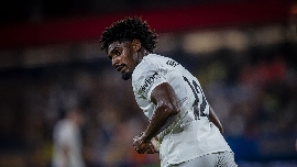 Thierry, 322 días y dos operaciones después