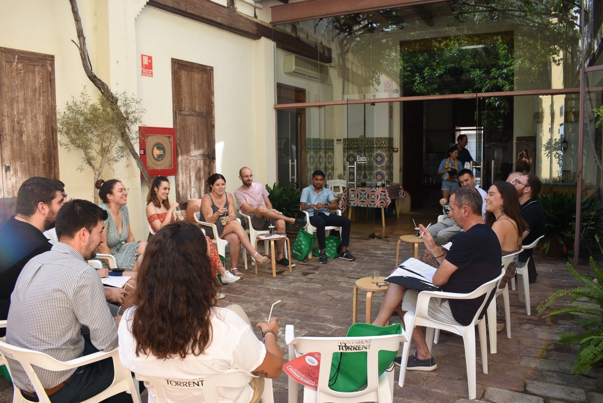 Imagen de archivo de una sesión en Torrent. - Foto: FUNDACIÓ HORTA SUD