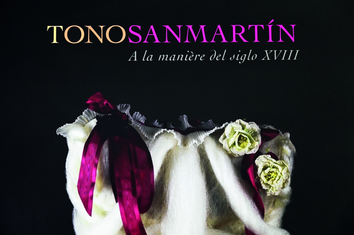 Libro de la exposición de Tono Sanmartín en el IVAM - Alfons Rodríguez Libro de la exposición de Tono Sanmartín en el IVAM