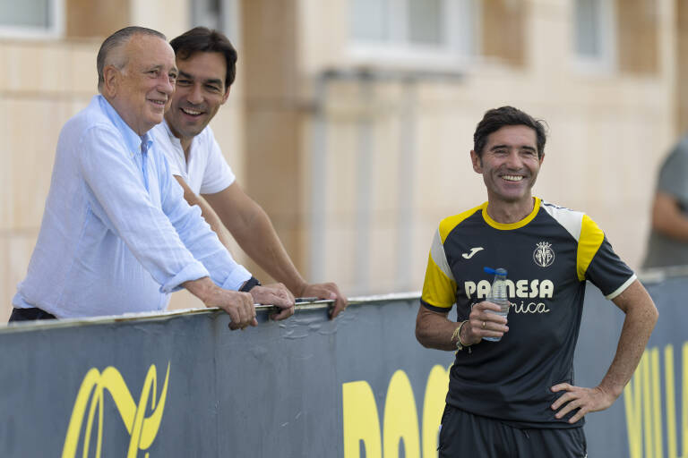 Marcelino sigue pendiente de su defensa para el partido ante Las Palmas
