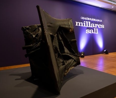 Una obra de Millares viajará a Bruselas gracias al MACA: integrará una exposición de arte español