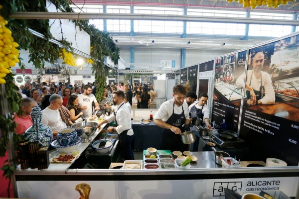 'Alicante Gastronómica' reunirá 30 restaurantes de alta cocina en el 'Rincón Estrellas y Soles' 