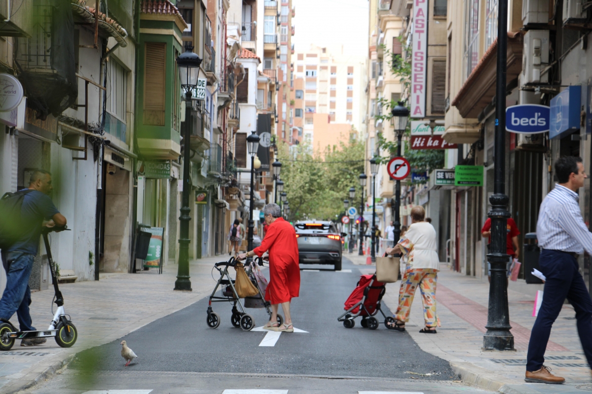 Las obras de la ZBE de Castelló: esta semana se instalará la jardinería en la calle San Vicente