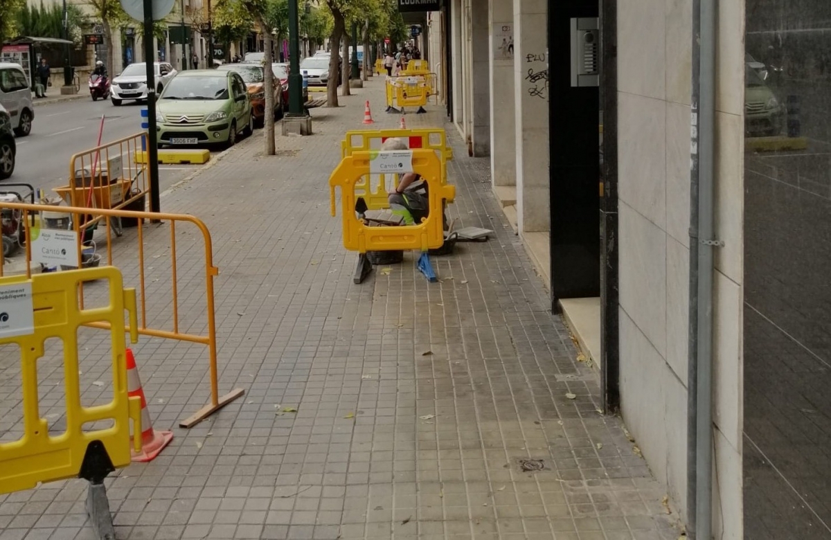 Tres empresas pugnan por el millón de euros del mantenimiento de calles y mobiliario urbano de Alcoy
