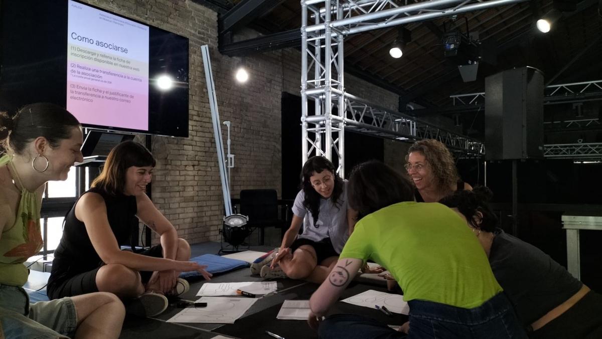 Mediación: la vanguardia de los centros culturales valencianos sigue ‘en pañales’ en lo laboral e institucional