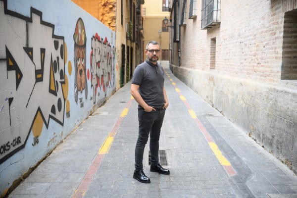 César, el crítico musical que quería ser yugoslavo
