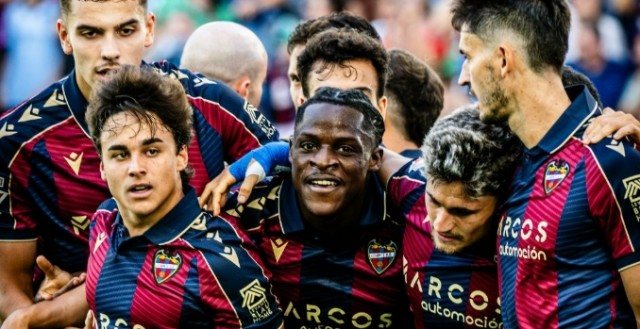 El Levante le saca poco partido a sus goles: cinco tantos y un punto