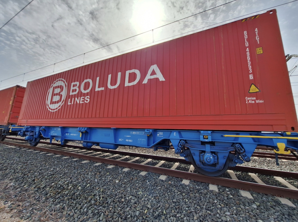 Boluda compra al Gobierno alemán el negocio ferroviario de Transfesa