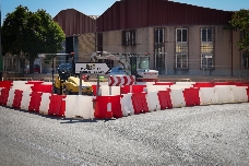 Las obras de la rotonda del polígono Mas del Jutge en Torrent avanzan tras más de una década de espera