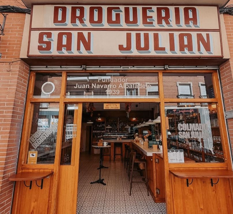 Los restaurantes Colmado San Julián en Murcia y Casa Borrego en Bullas, nominados a mejores aperturas de 2024