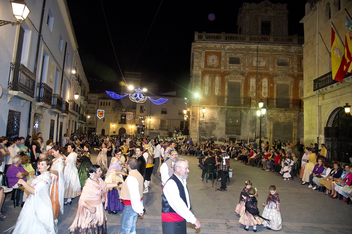 Castalla revive sus tradiciones con la celebración de Les Danses 2025, Bien de Relevancia Local Inmaterial