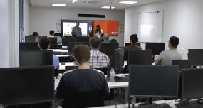 El Colegio Oficial de Ingenieros Industriales impulsa la construcción industrializada con un programa pionero de 