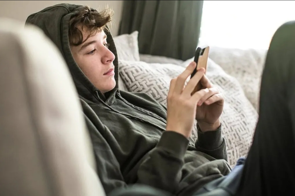 El ‘autodiagnóstico’, una tendencia peligrosa entre los jóvenes