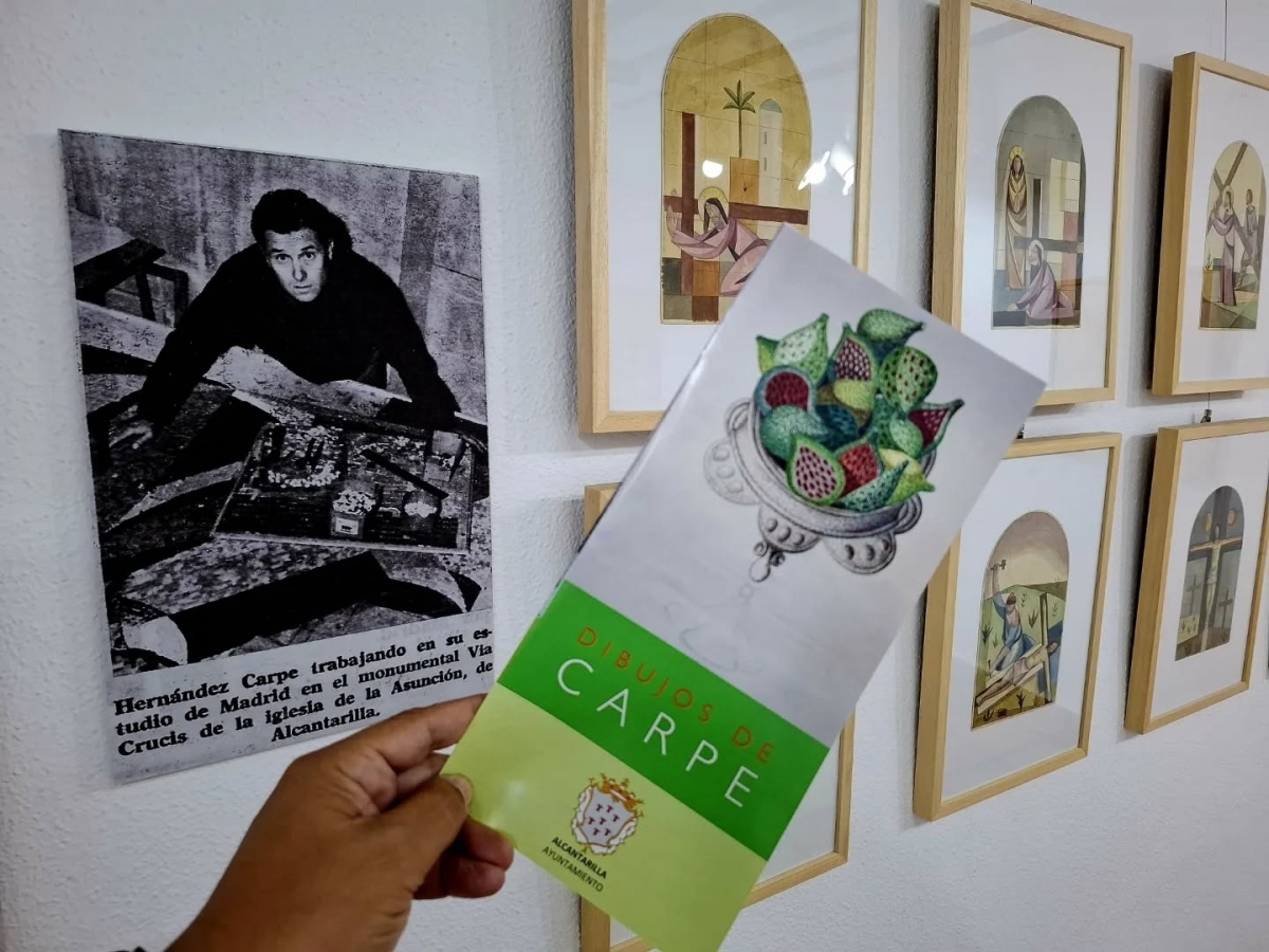 Los bocetos de Carpe para el gran vía crucis que realizó en Alcantarilla se exponen por primera vez al público en Casa Cayitas