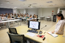 La Escuela de Enfermería de La Fe arranca su último curso tras 56 años de historia