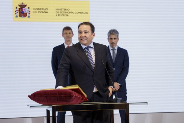 Manuel Illueca toma posesión como presidente del ICO