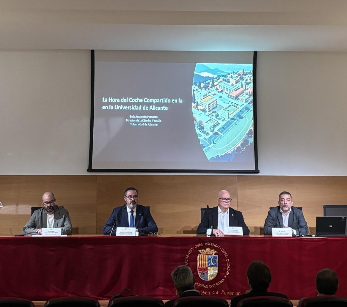 9.000 personas comparten coche para ir a la Universidad de Alicante