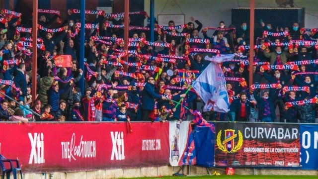 El Yeclano por fin gana en La Constitución con dos goles en los dos últimos minutos del choque