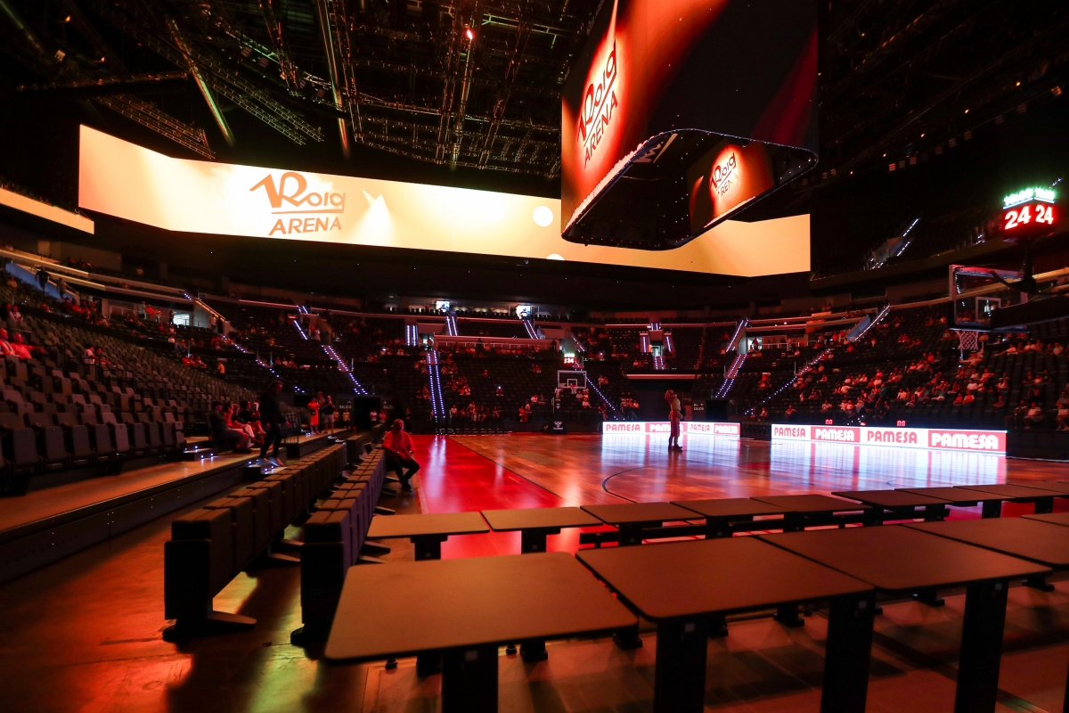 El Valencia Basket dispondrá de tres canastas y parquet nuevo en la pista auxiliar del Roig Arena