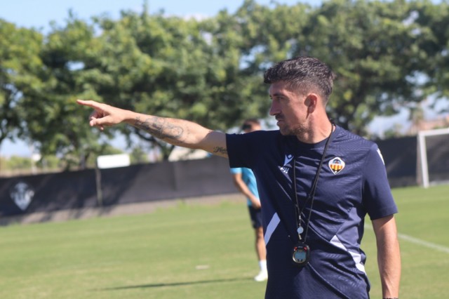 El Castellón se encomienda a Pablo Hernández para buscar la reacción en el Reino de León