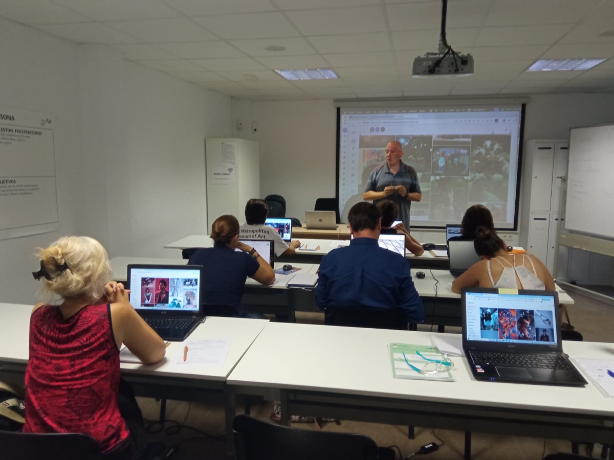 Oropesa forma a sus empleados en herramientas de IA para mejorar la eficiencia municipal