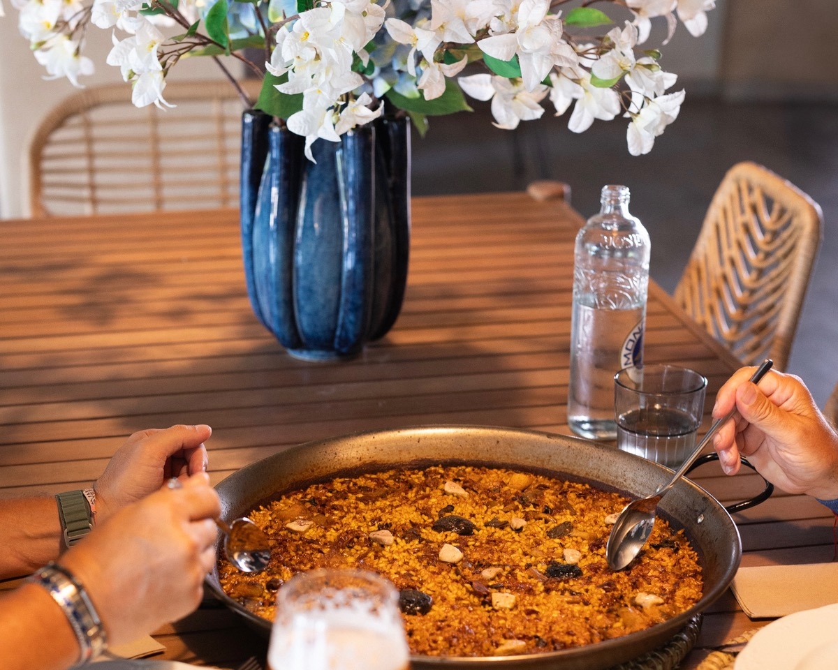 Abre Jardines de Bacai: el nuevo oasis gastronómico en Mas Camarena