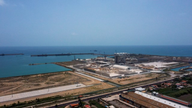 Ube renuncia al 60% de su concesión en la dársena sur de PortCastelló y seguirá con 17.000 m2