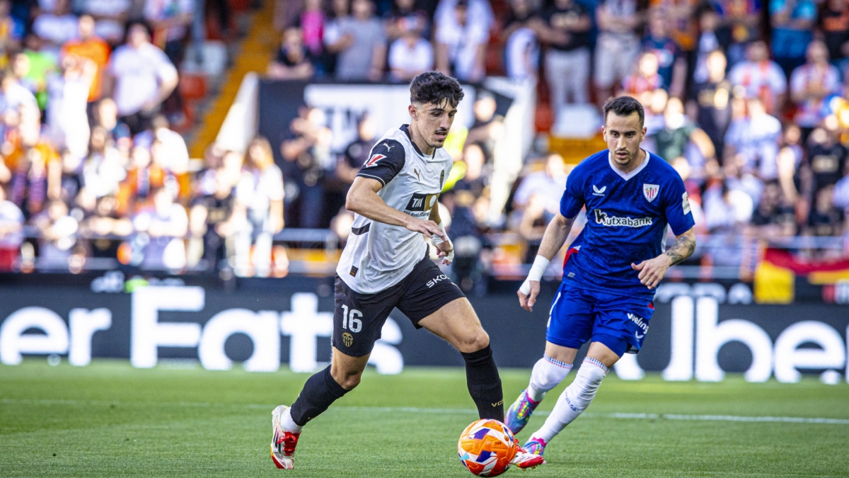 Diego López no se pierde un partido de laLiga desde hace 19 meses