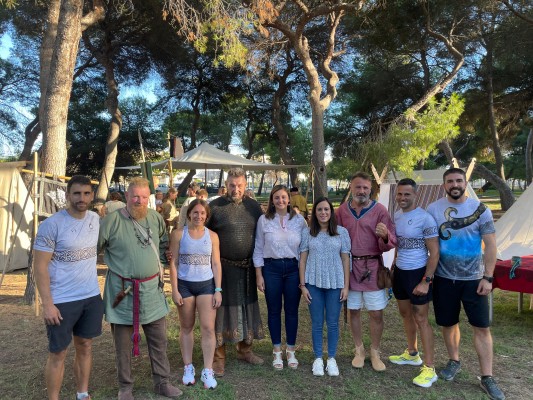 El Pinar del Grau se convierte en un poblado escandinavo con la I Recreación Vikinga de España