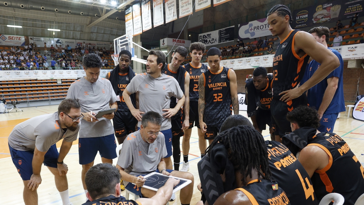 Pontevedra, la última parada en la pretemporada 'taronja' 