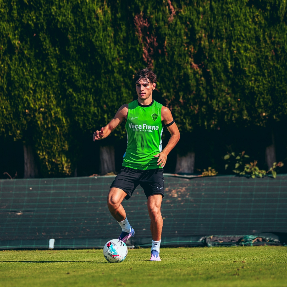 Rodrigo Mendoza, furbolista del Elche CF
